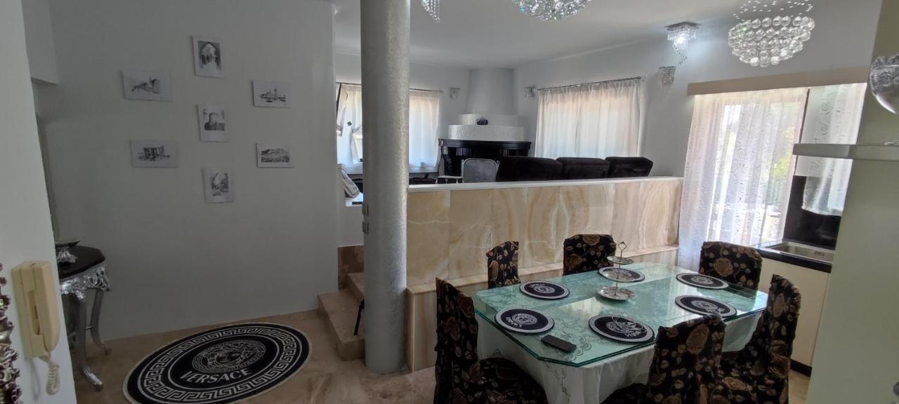 Ixian House Apartment Luaran gambar